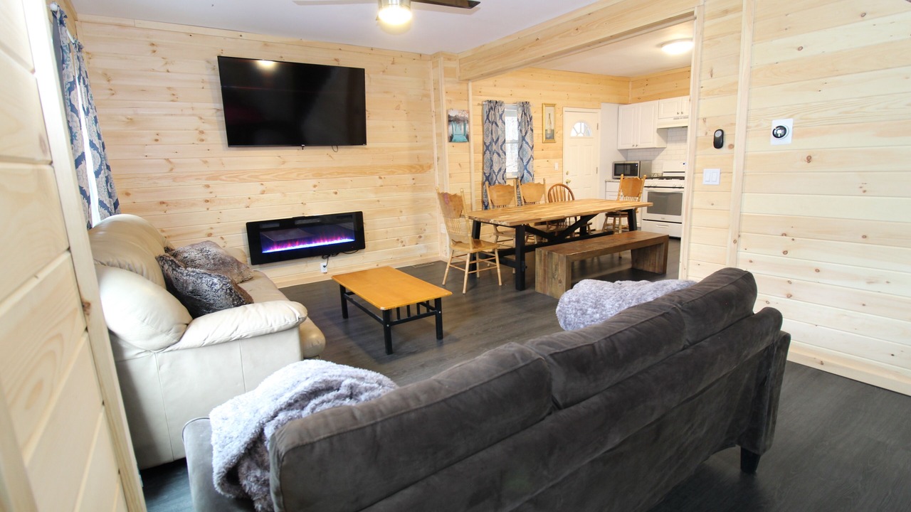 Photo of Livingroom in Tannersville