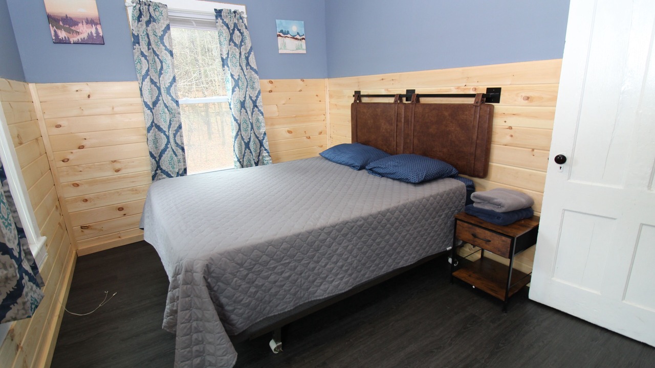 Photo of Bedroom in Tannersville