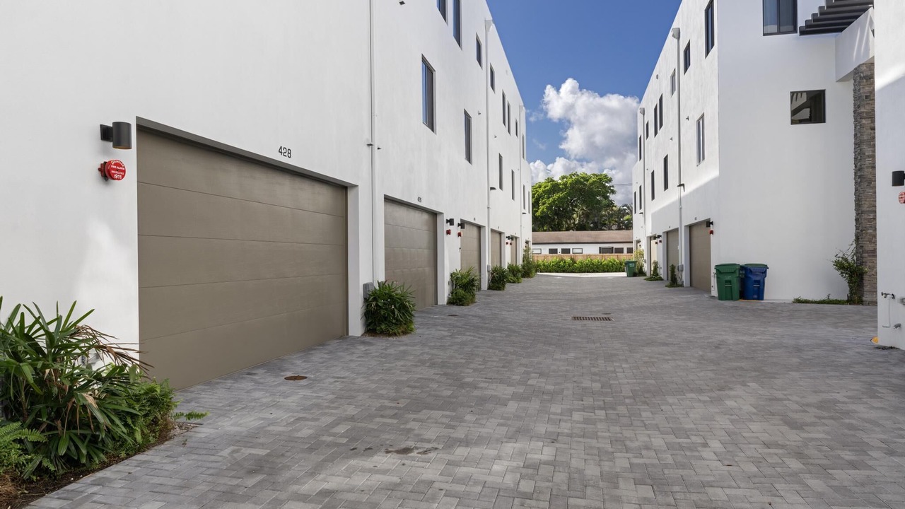 Photo of Outdoor in Poinciana Park