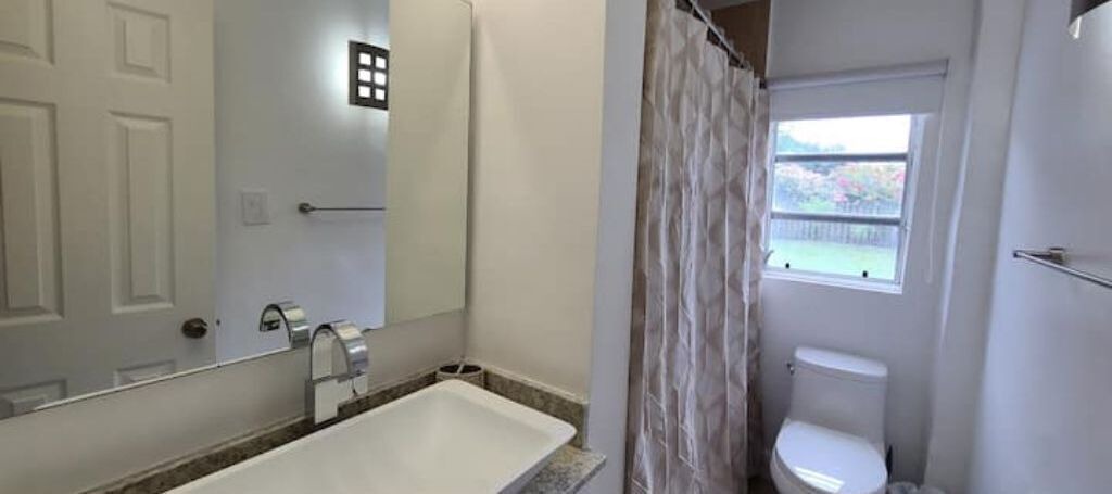 Photo of Bathroom in Highland Garden