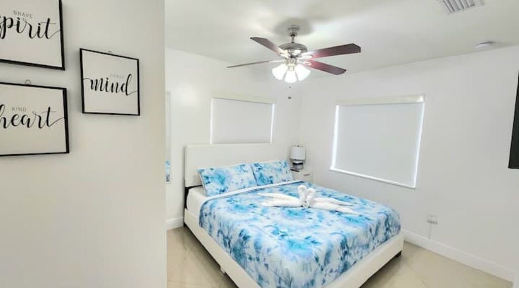 Photo of Bedroom in Highland Garden