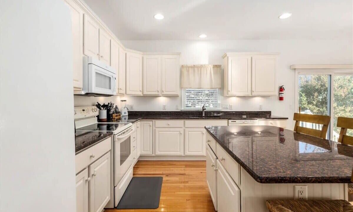 Photo of Kitchen in Little Salisbury