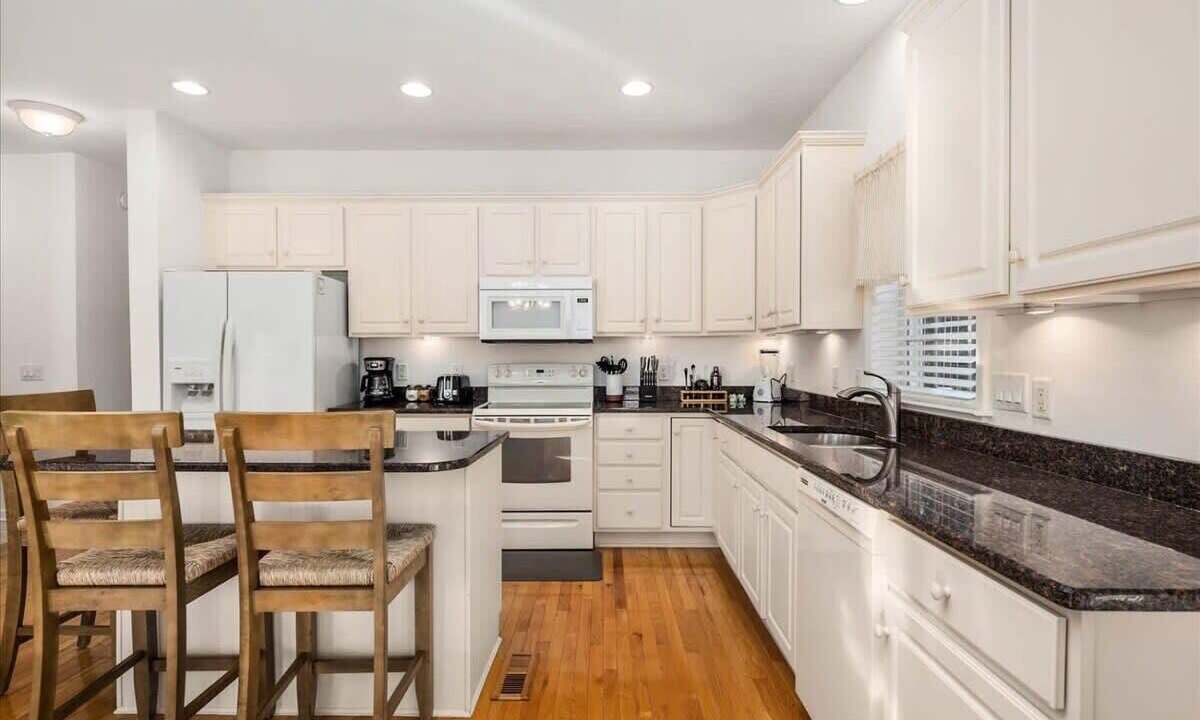Photo of Kitchen in Little Salisbury