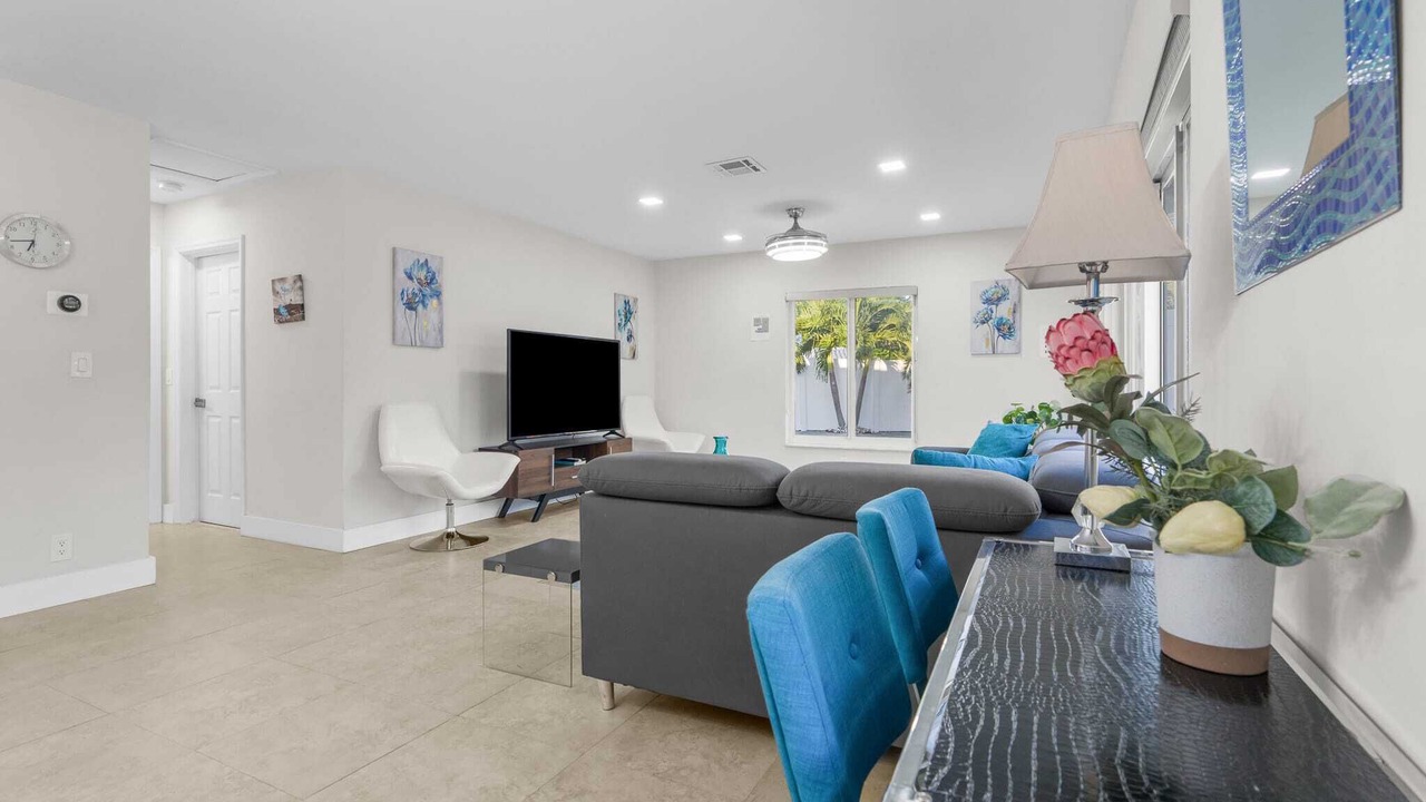 Photo of Livingroom in Coral Ridge