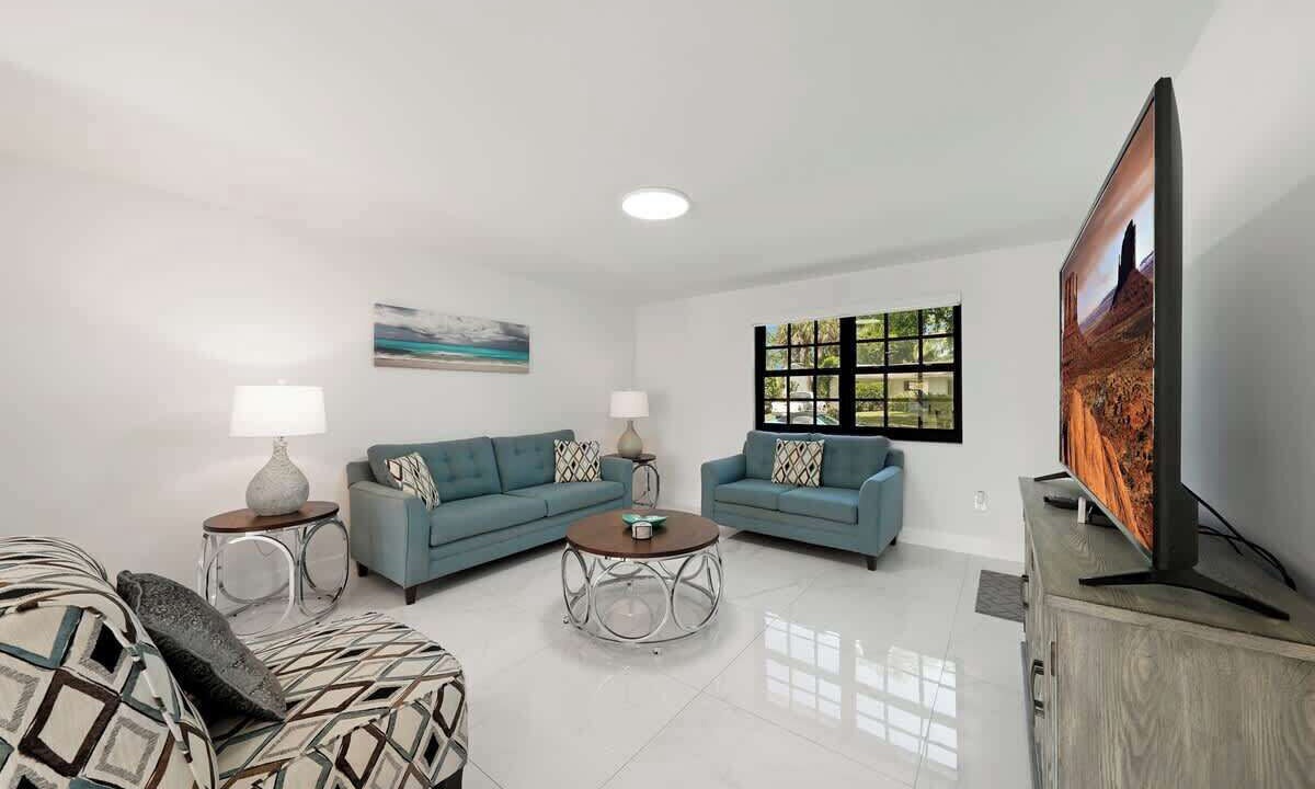 Photo of Bedroom in Melaleuca Gardens