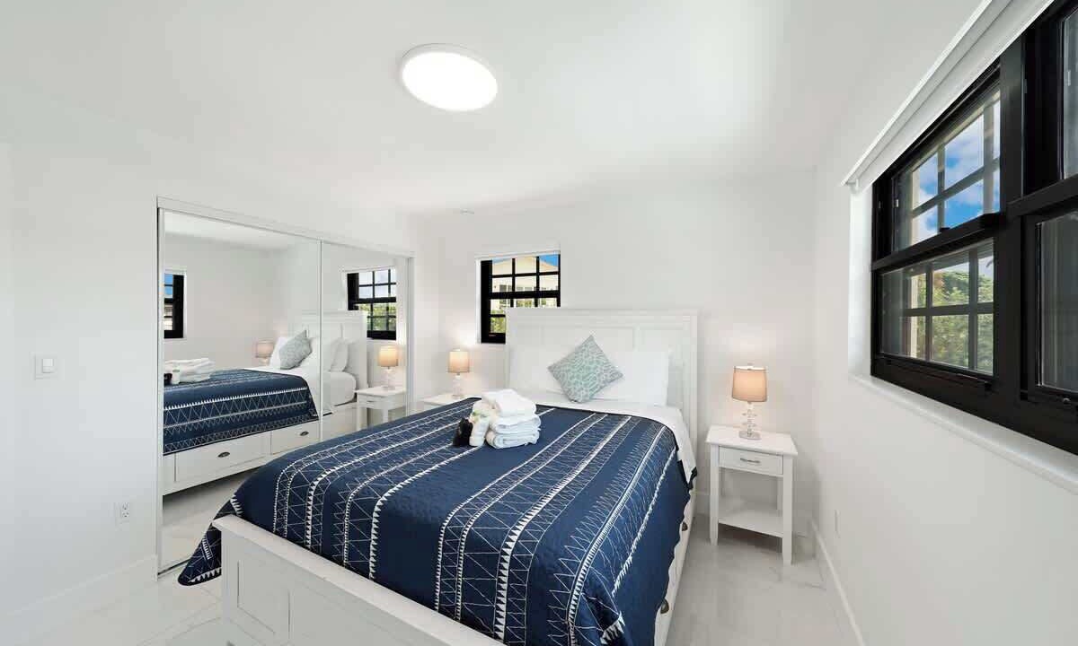 Photo of Bedroom in Melaleuca Gardens