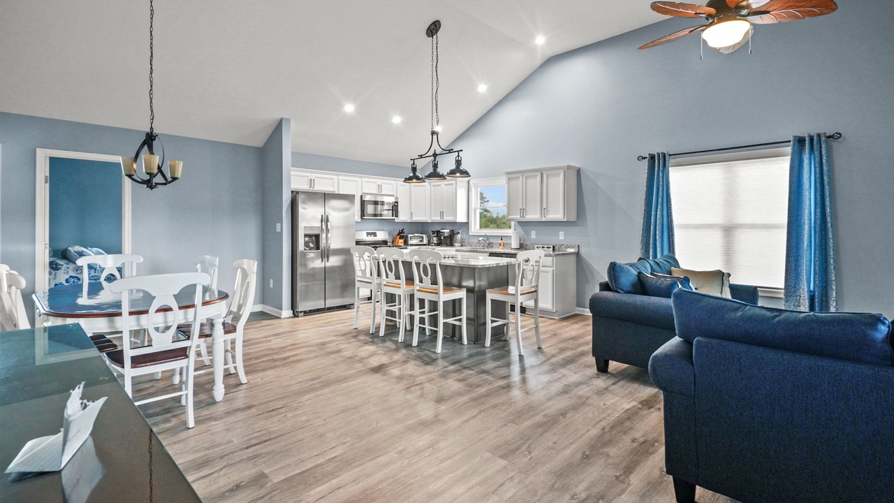 Photo of Bedroom in Captain's Cove