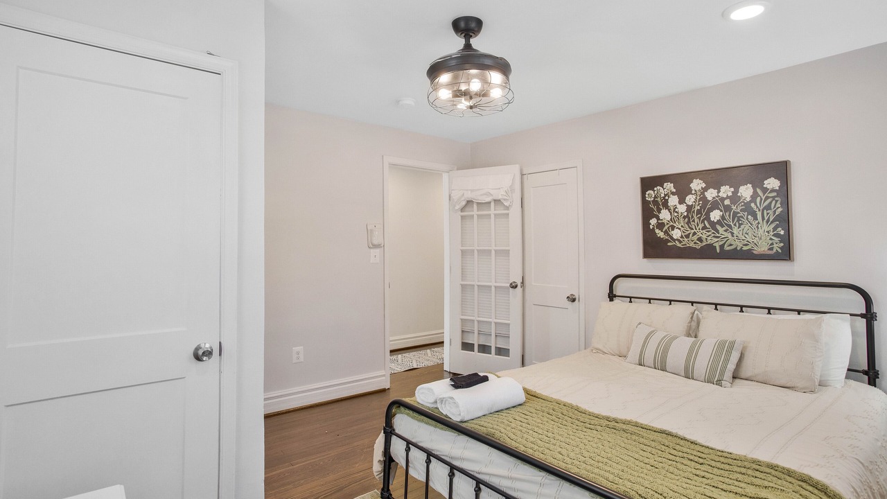 Photo of Bedroom in Annapolis