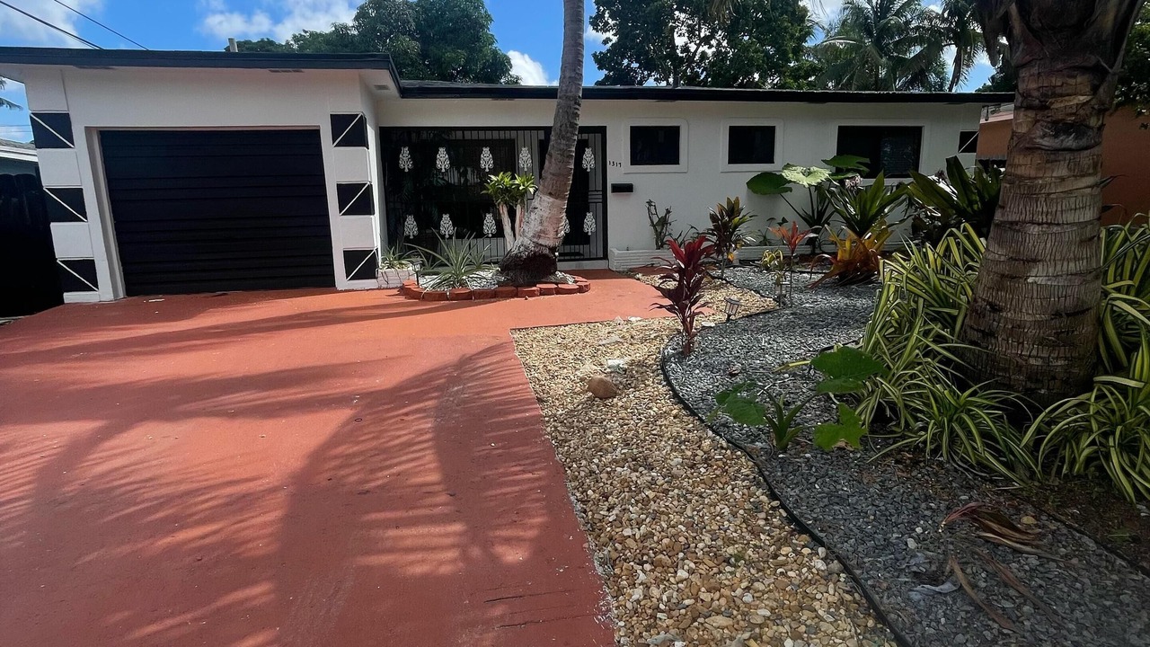 Photo of Outdoor in Highland Garden