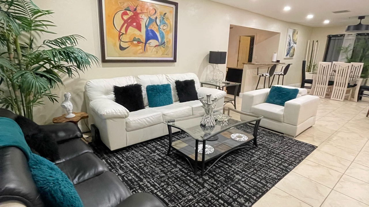Photo of Livingroom in Highland Garden