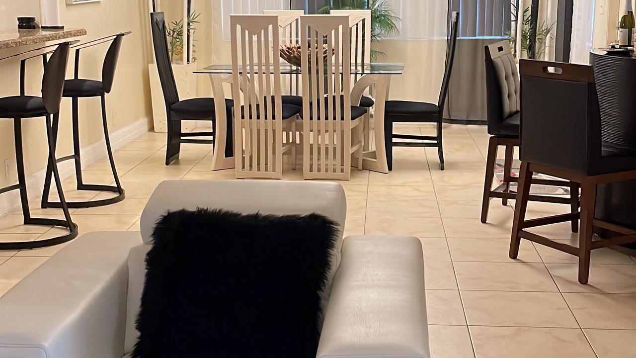 Photo of Livingroom in Highland Garden