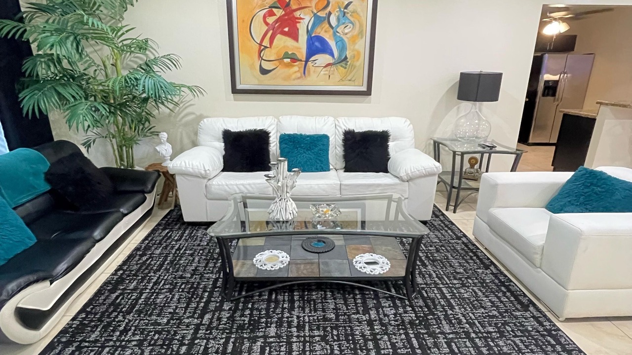 Photo of Livingroom in Highland Garden