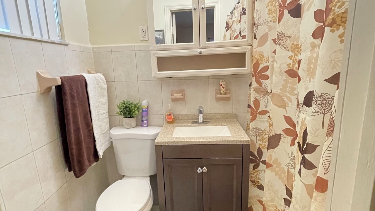 Photo of Bathroom in Highland Garden