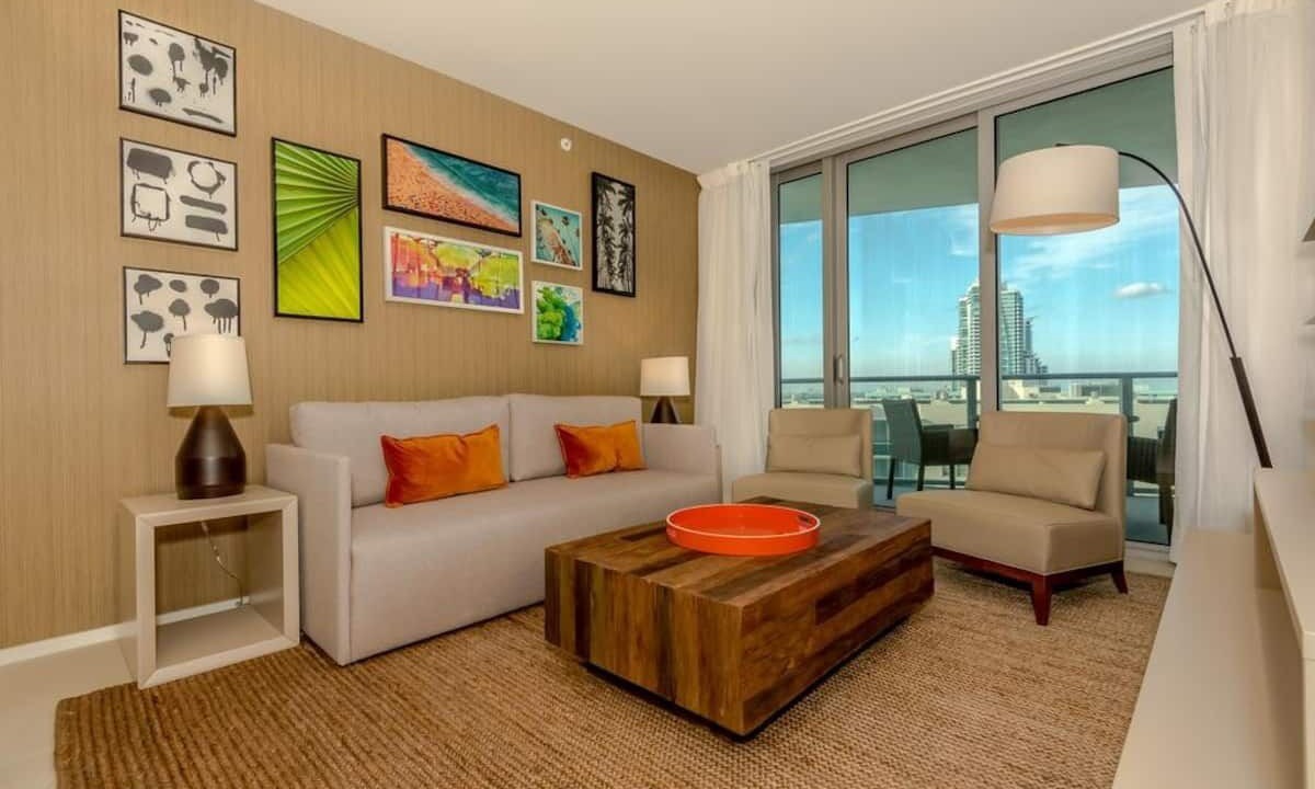 Photo of Livingroom in Hollywood South Central Beach