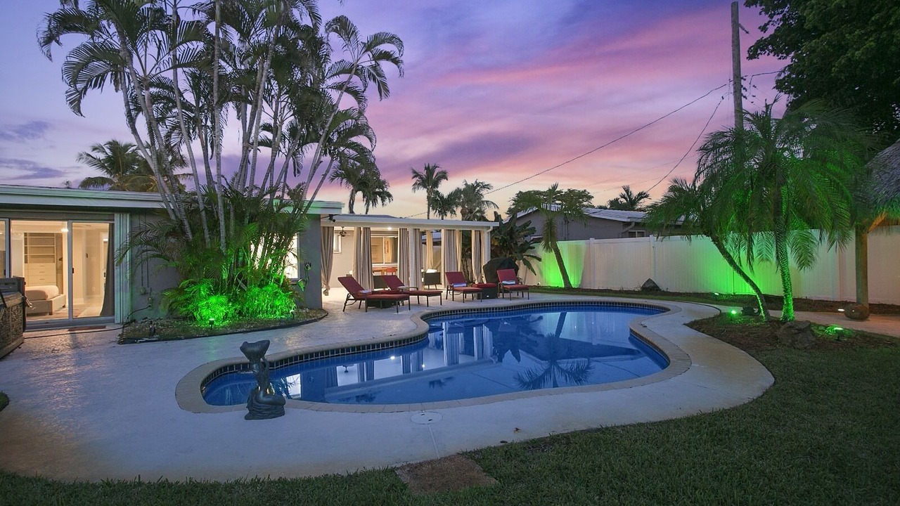 Photo of Others in Coral Shores