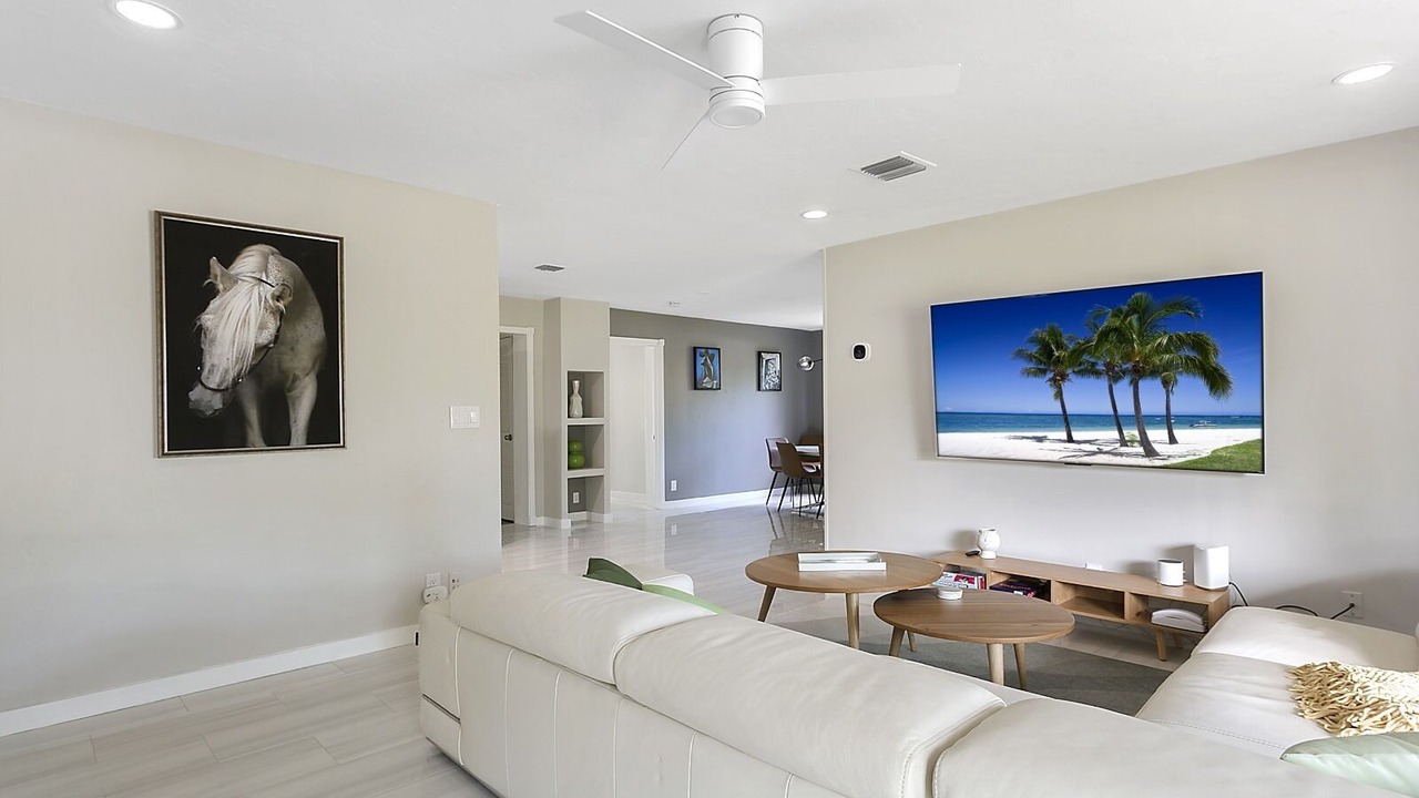 Photo of Others in Coral Shores