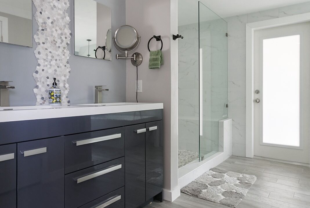 Photo of Bathroom in Coral Shores