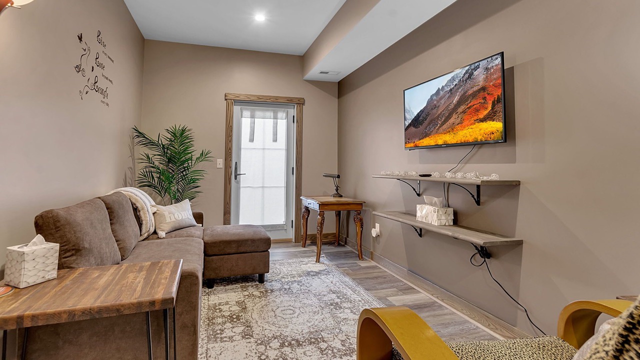 Photo of Livingroom in Ellicottville