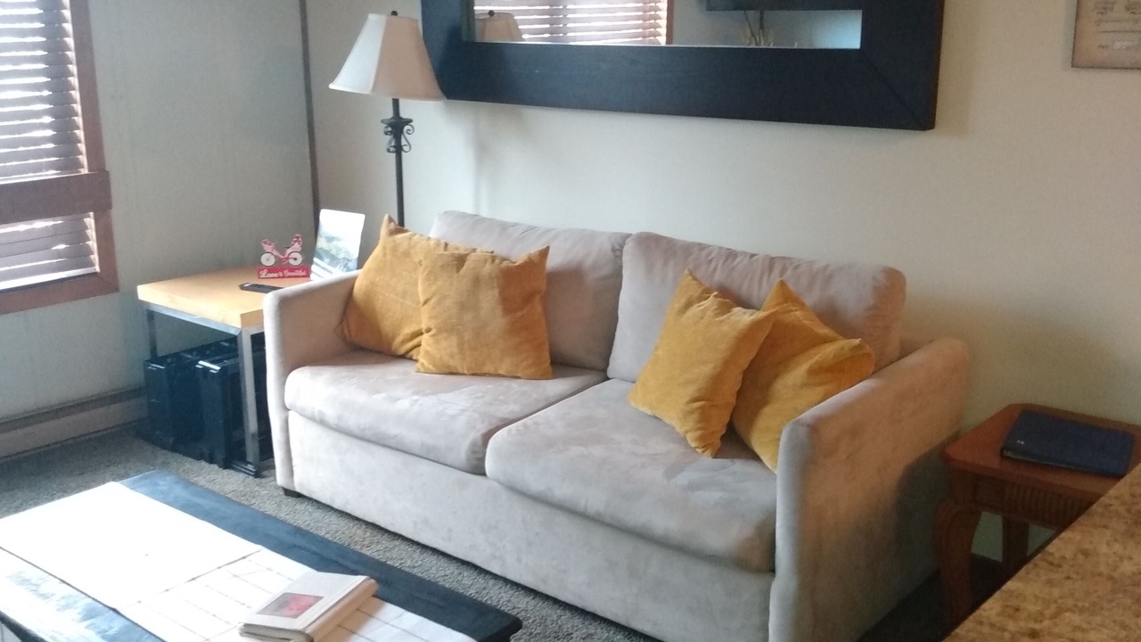 Photo of Livingroom in Edray