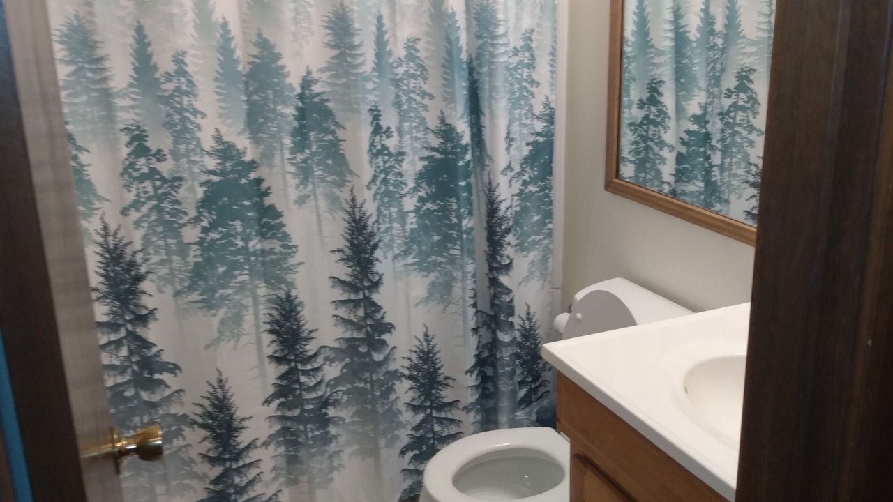 Photo of Bathroom in Edray