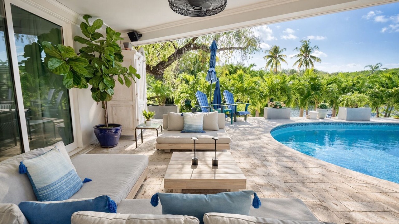 Photo of Outdoor in Wilton Manors