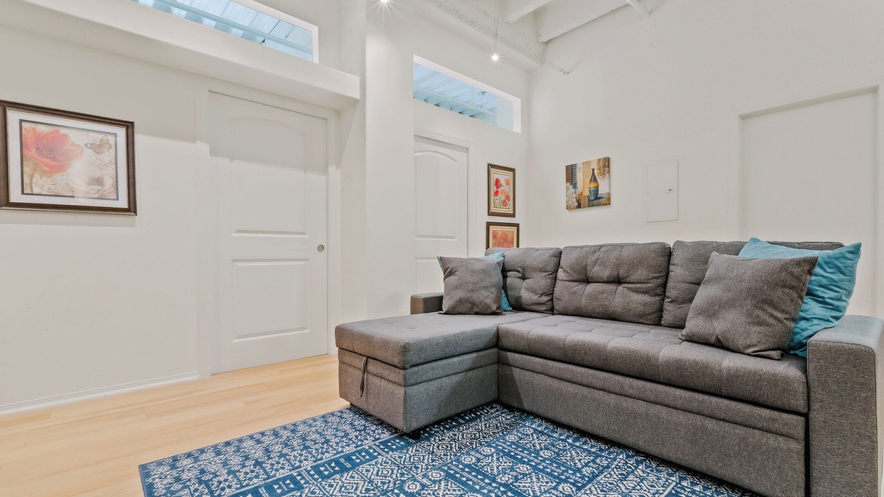 Photo of Livingroom in Historic Core