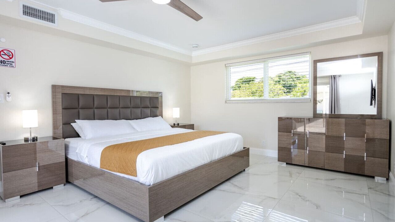 Photo of Bedroom in Hollywood Hills