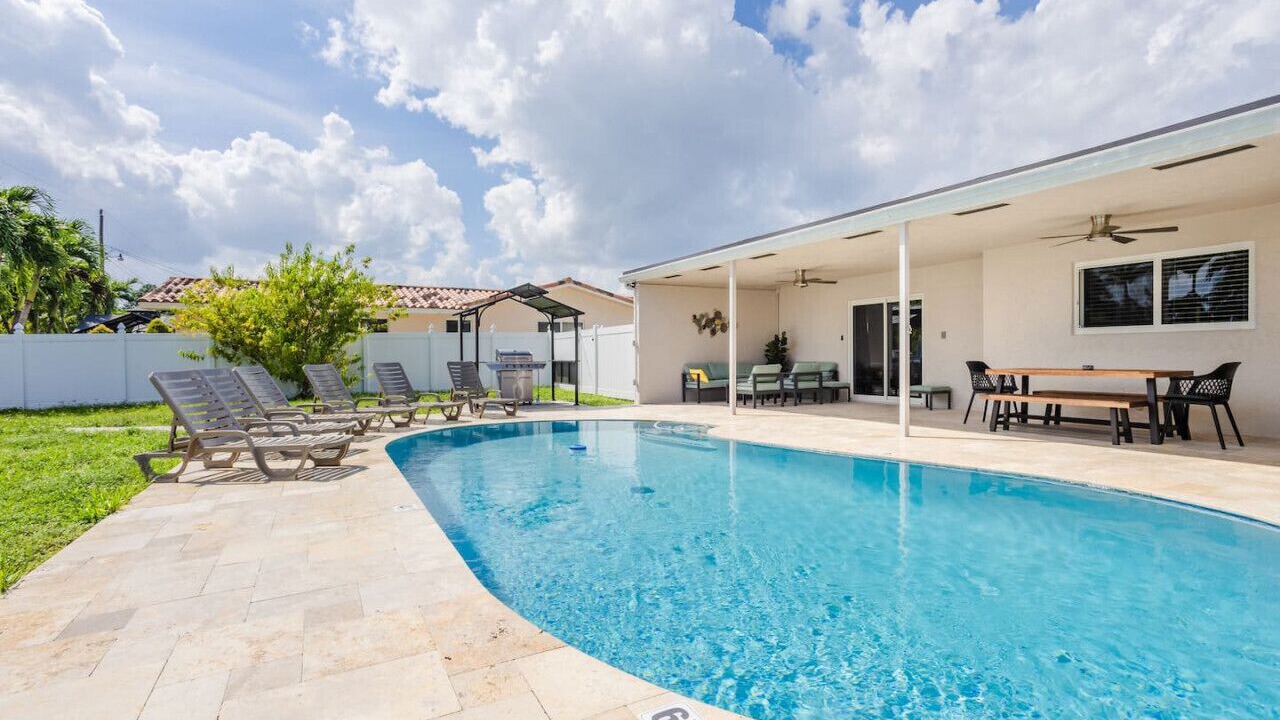 Photo of Outdoor in Hollywood Hills