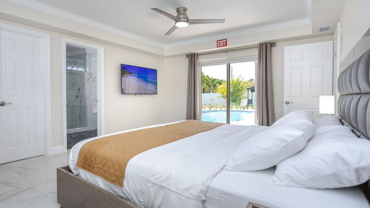 Photo of Bedroom in Hollywood Hills