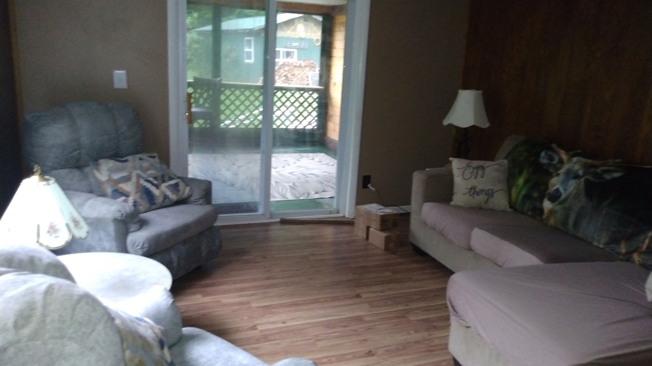 Photo of Livingroom in Knox Dale