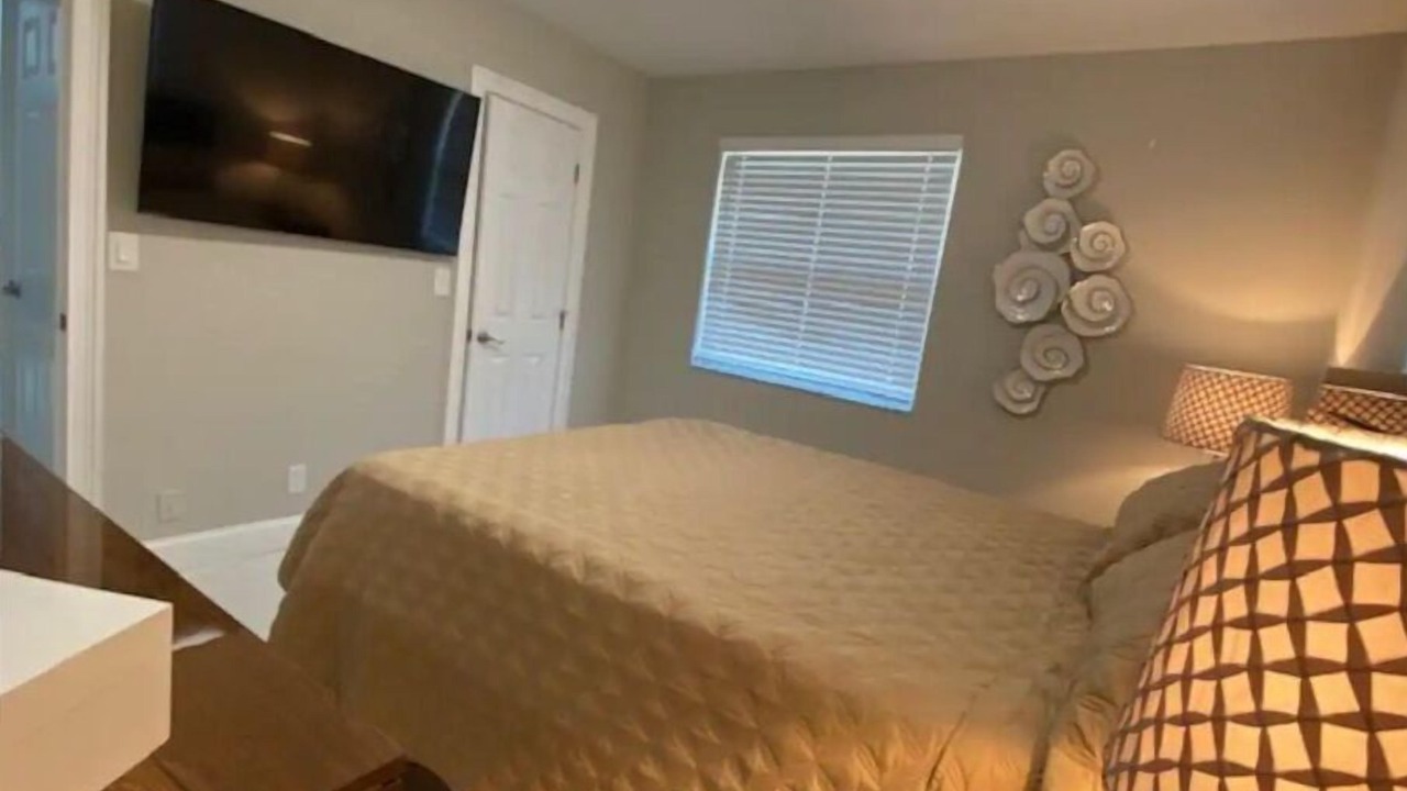 Photo of Bedroom in Plantation