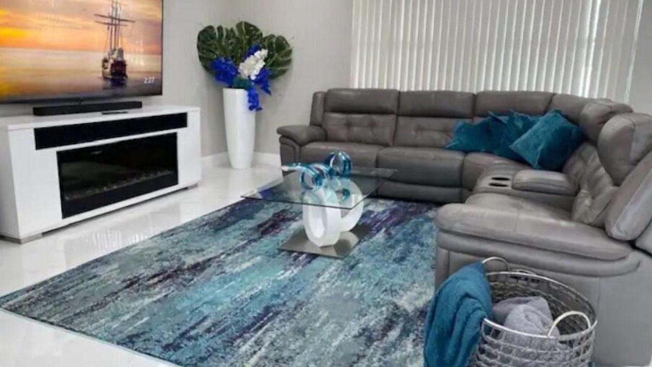 Photo of Livingroom in Plantation