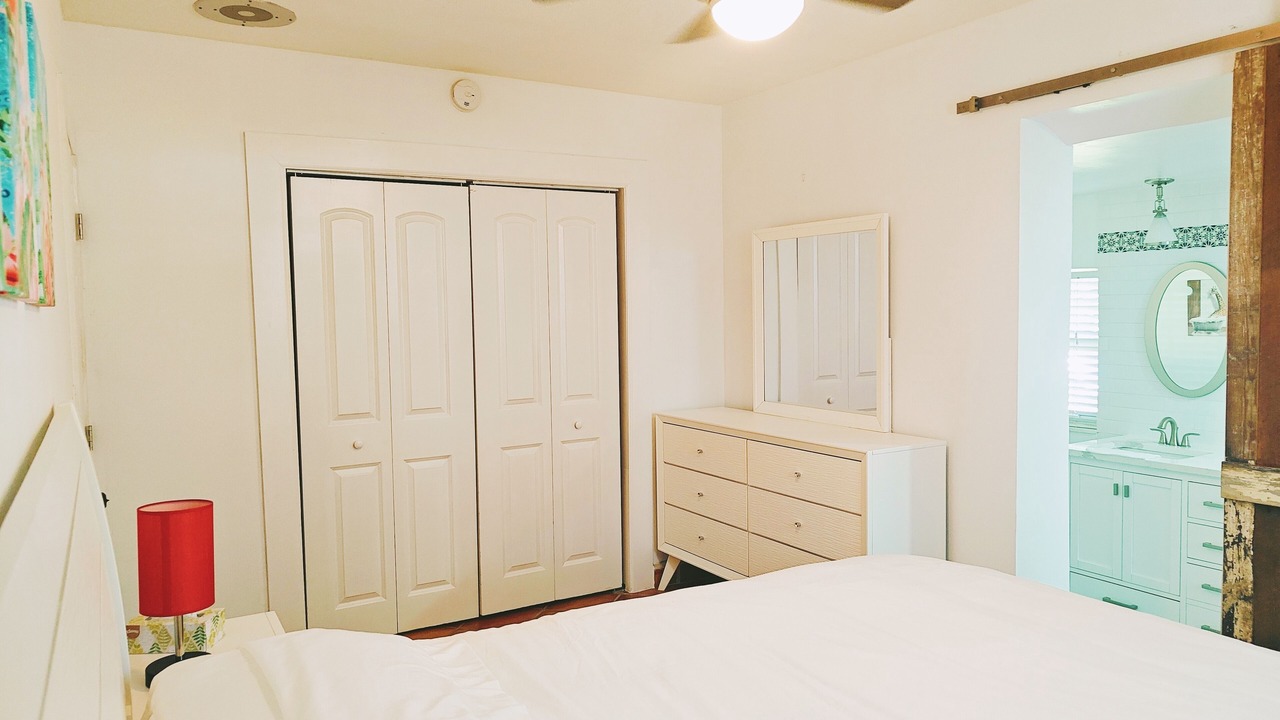 Photo of Bedroom in Tarpon River