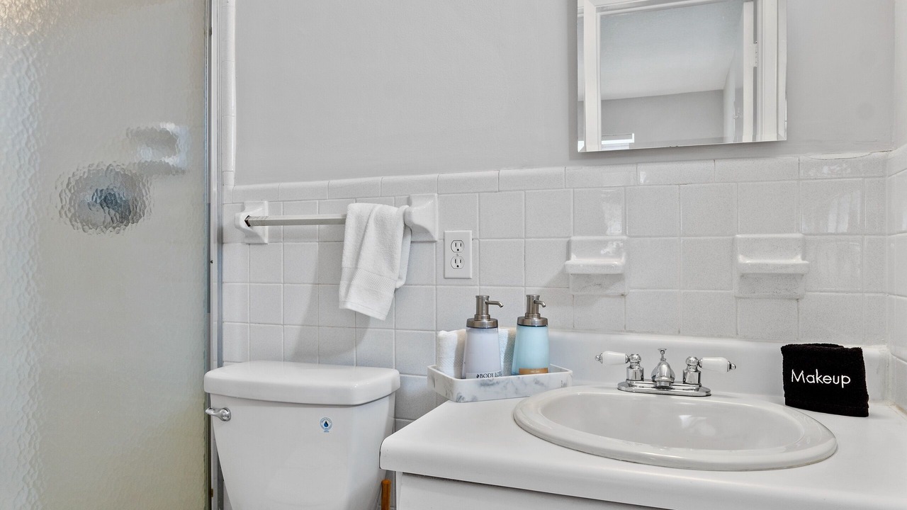 Photo of Bathroom in South New River Isles