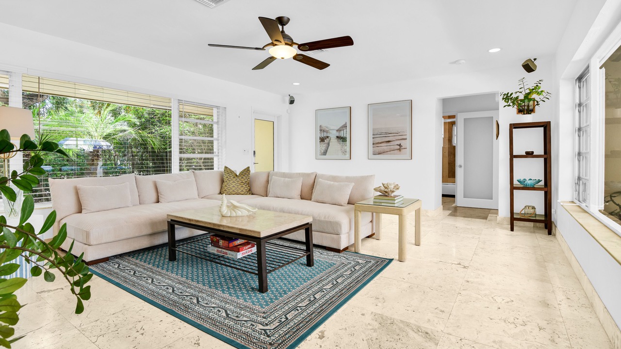 Photo of Bedroom in Coral Ridge
