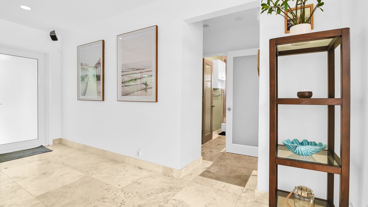 Photo of Bathroom in Coral Ridge