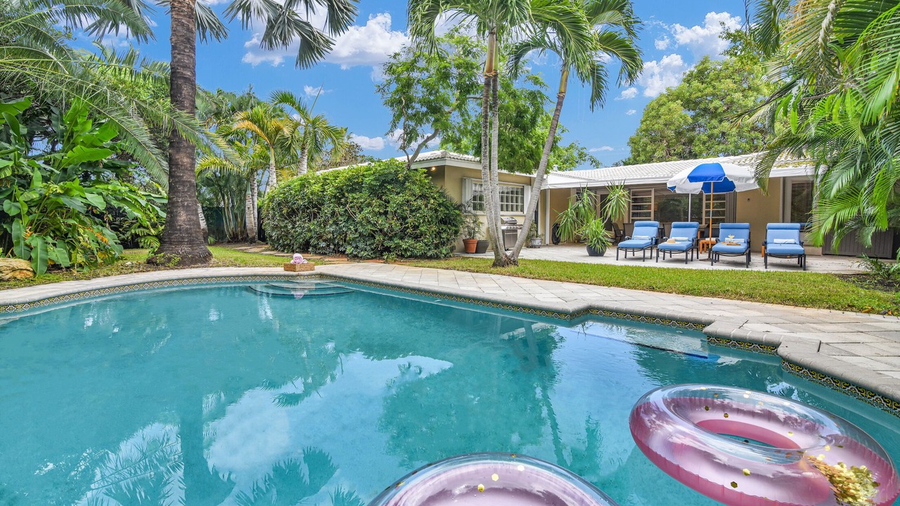 Photo of Outdoor in Coral Ridge