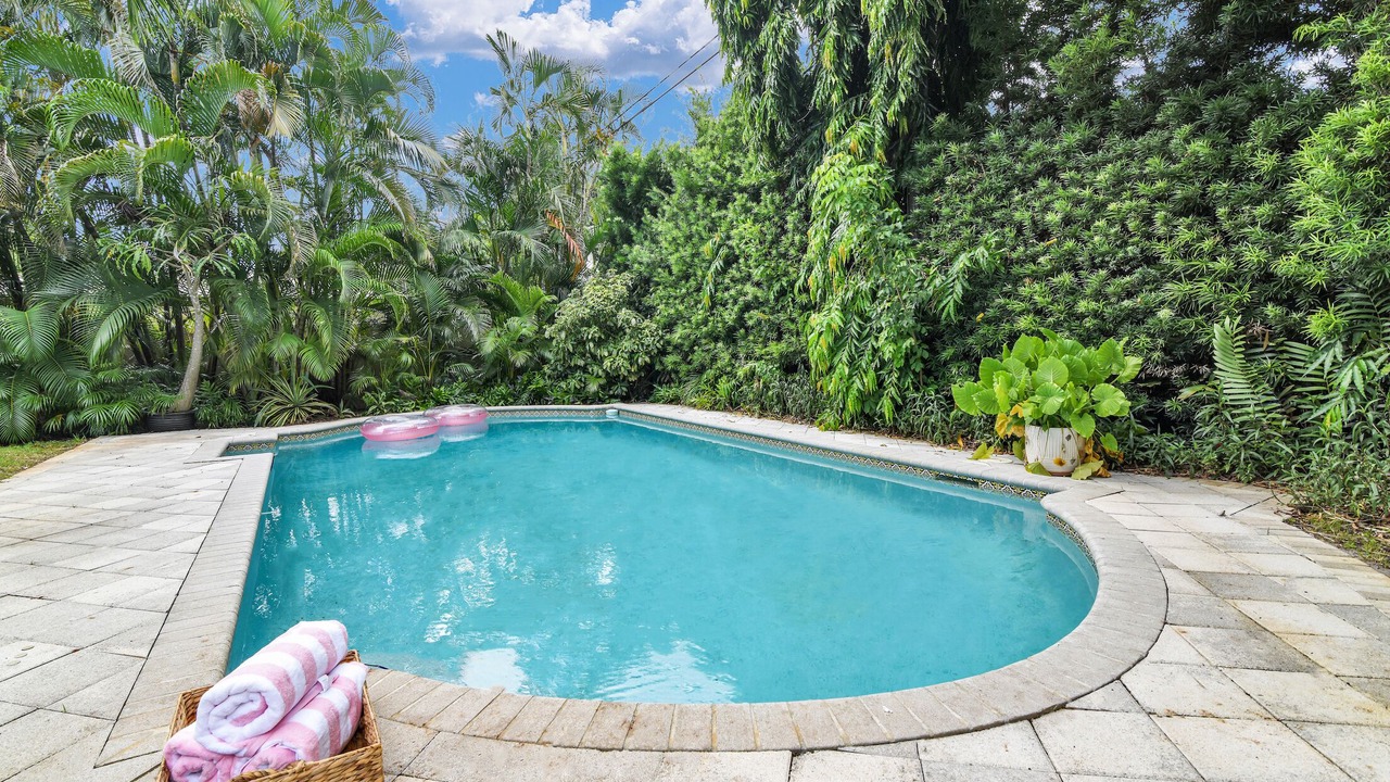Photo of Outdoor in Coral Ridge