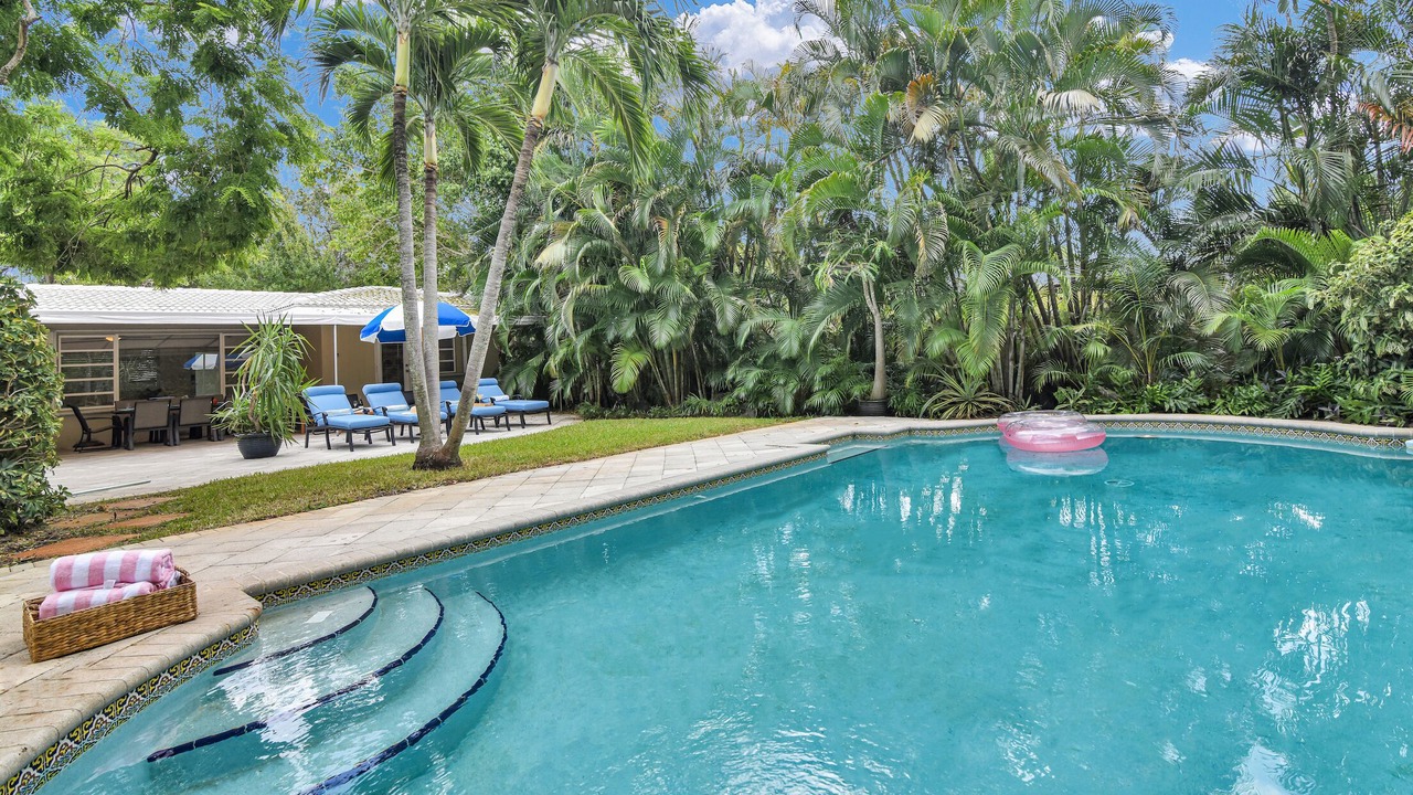 Photo of Outdoor in Coral Ridge