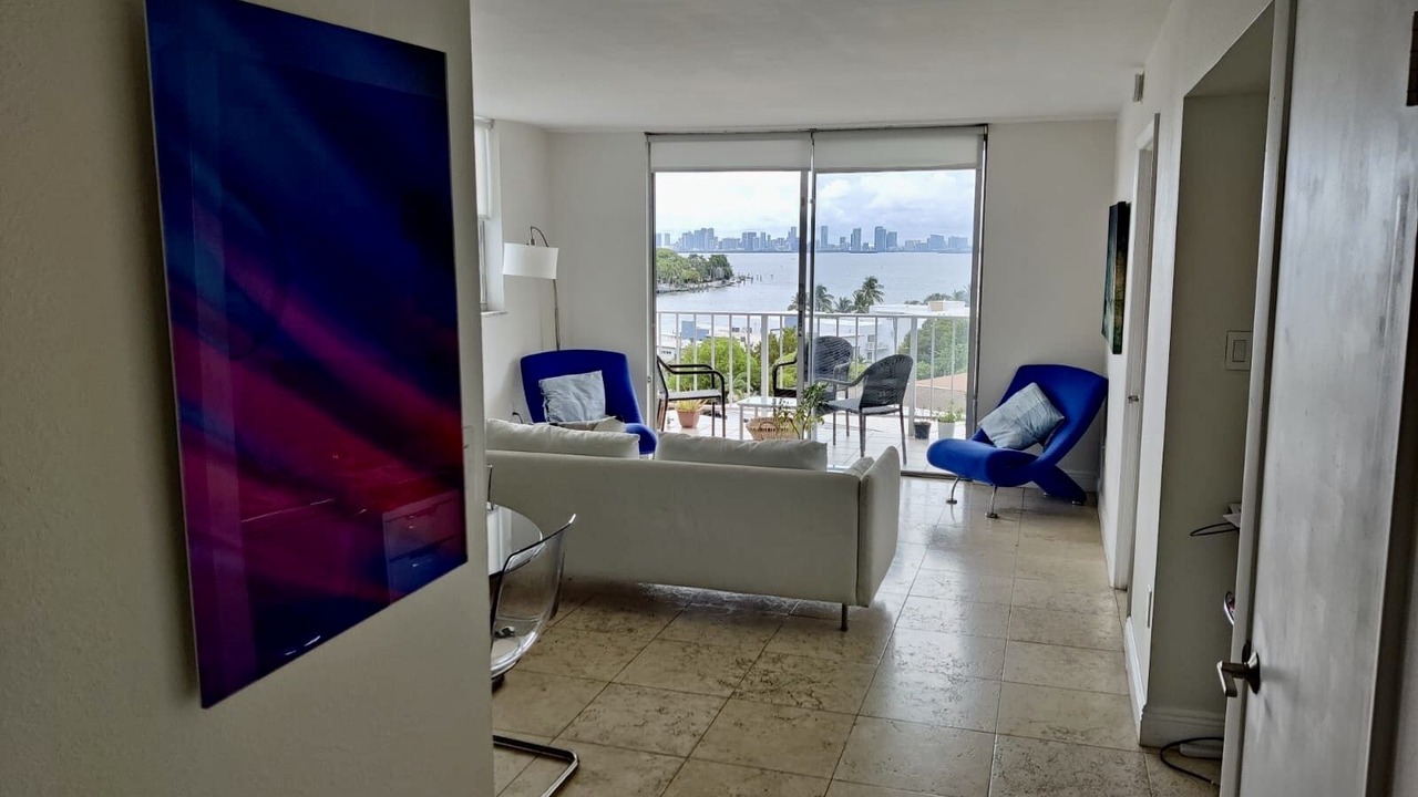 Photo of Livingroom in North Beach