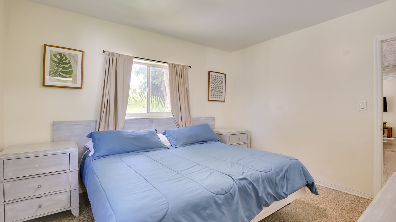 Photo of Bedroom in Deerfield Beach