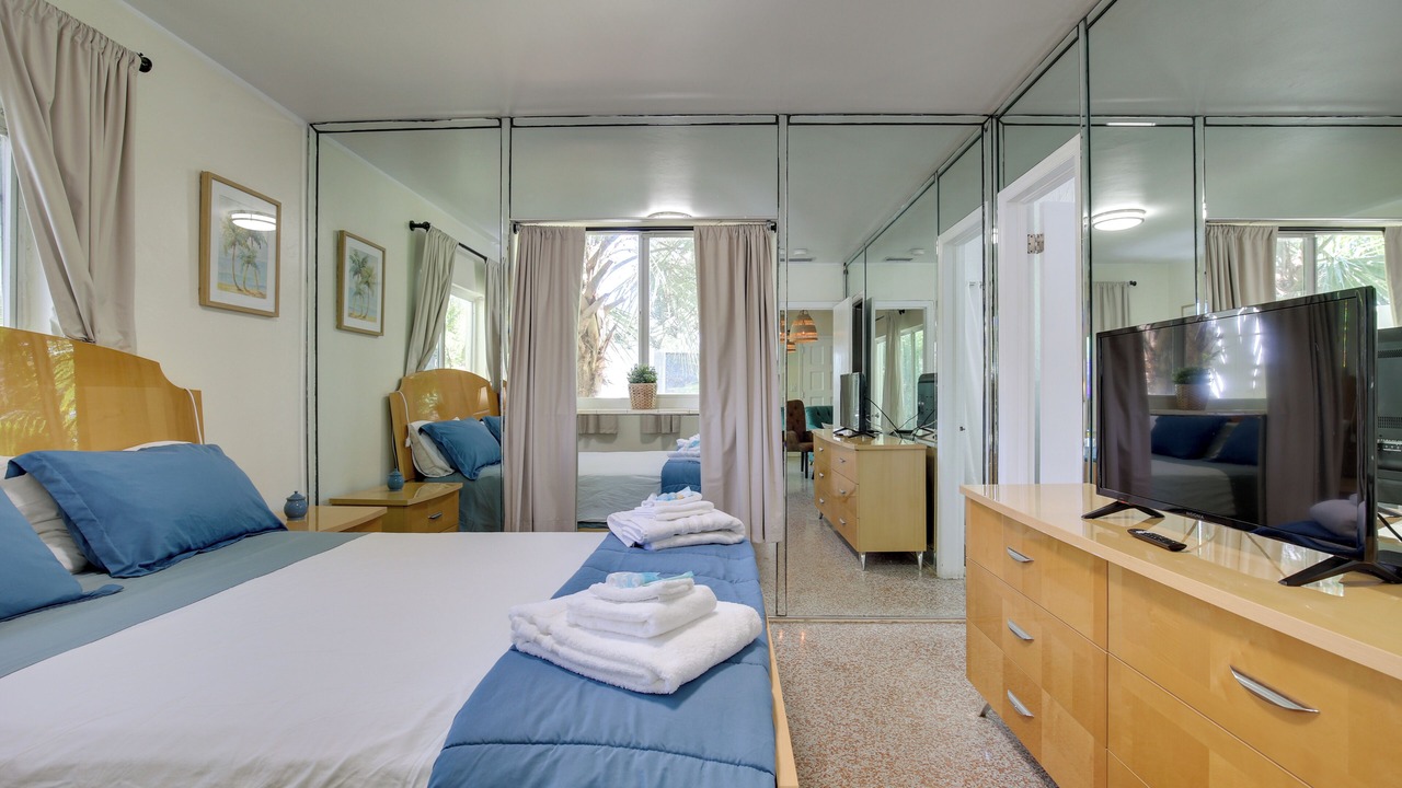 Photo of Bedroom in Deerfield Beach