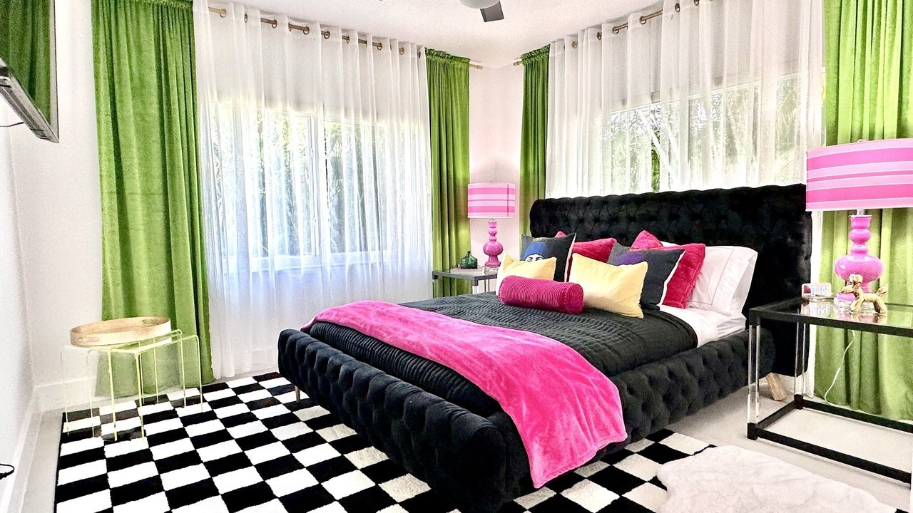 Photo of Bedroom in Harbour Inlet