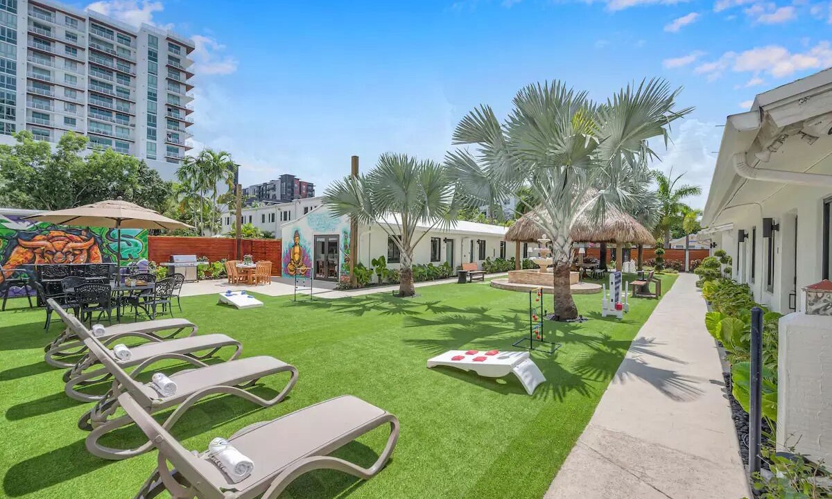 Photo of Outdoor in Flagler Village