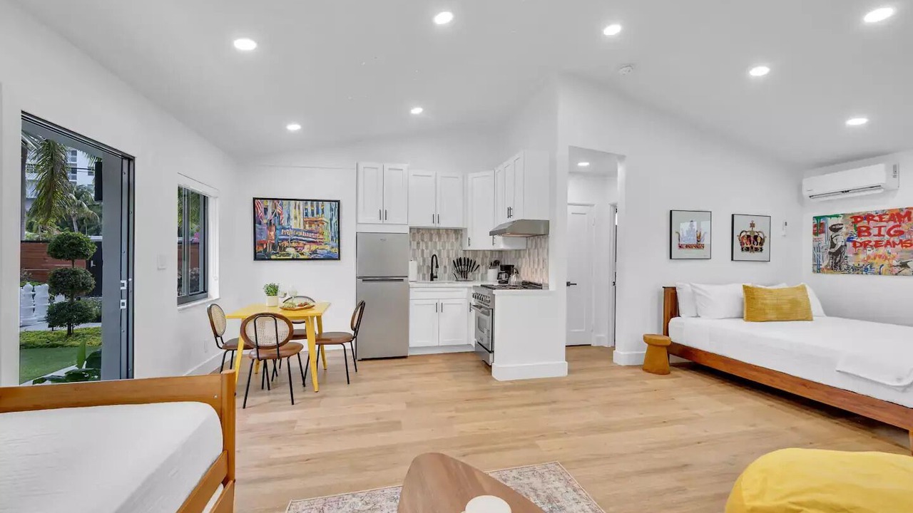 Photo of Bedroom in Flagler Village