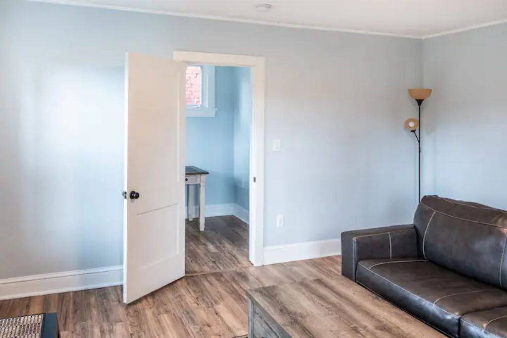 Photo of Livingroom in Newburgh