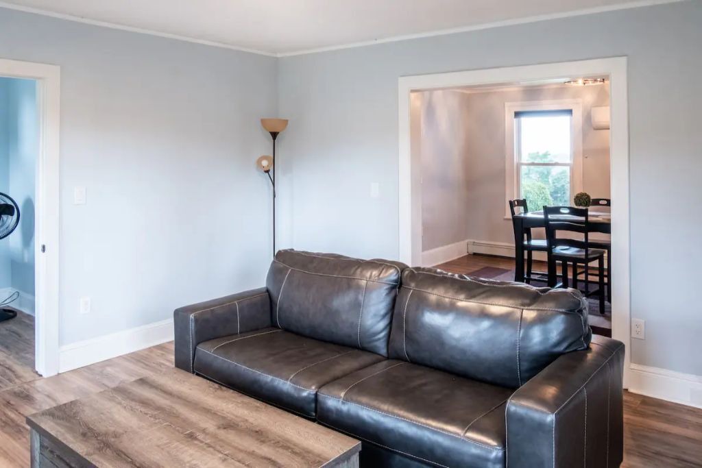 Photo of Livingroom in Newburgh