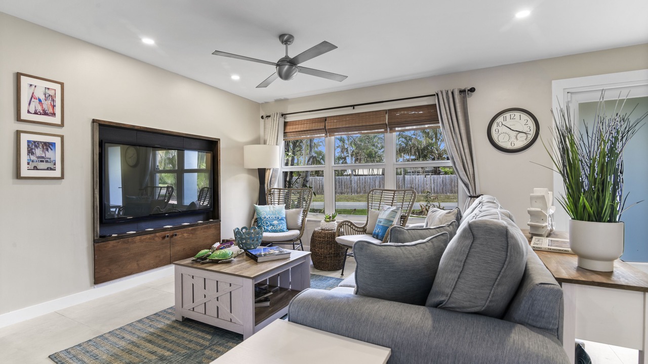 Photo of Livingroom in Boynton Beach