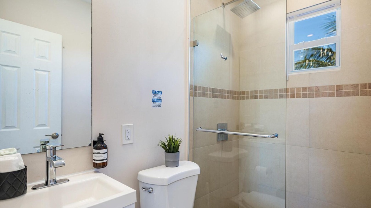 Photo of Bathroom in Poinciana Park