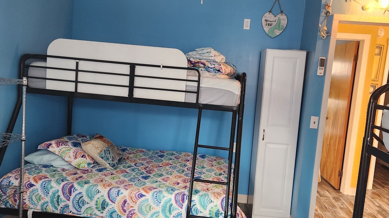 Photo of Bedroom in Sylvan Beach